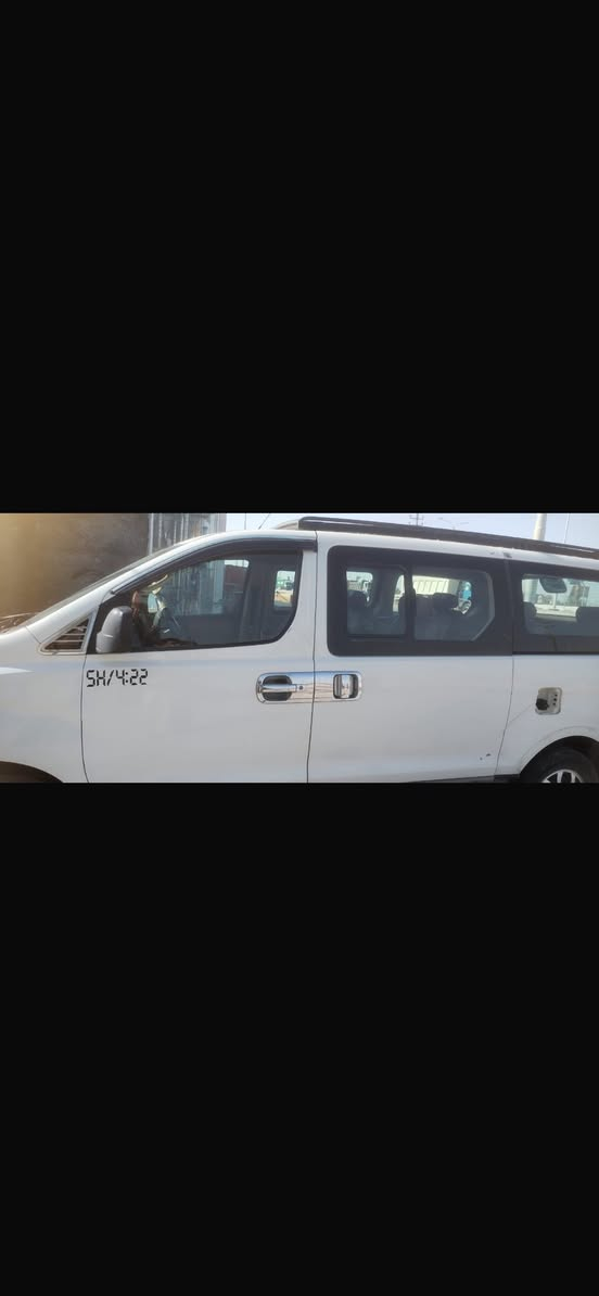 السلام عليكم ستاركس 2012 مفتوح مكفولة كفاله عامه سيارة كلش نضيفه دواخل وكشر تبريد منظومه جديده 
رقم مثنى سيارة باسمي التحويل ثاني يوم 
للاستفسار الاتصال 
***********
***********

@إشارة
