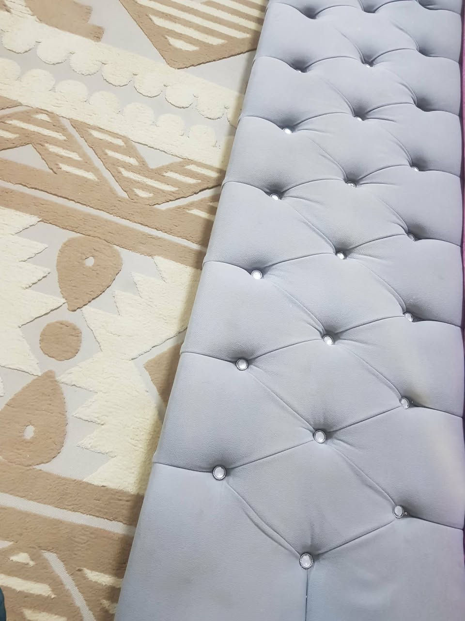 غرفه تركي نضيفه 600 وبيه مجال


**إذا كنت صاحب هذا الإعلان وتريد حذفه لأي سبب، رجاءا أرسل رسالة إلى الدعم الفني**