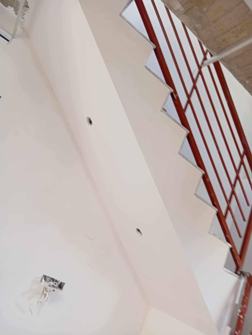 السلام عليكم لباخ جص متفرق سعر المتر الفين ونص
السلام عليكم لباخ جص دخل الموصل فقط 
شقل شرط هندسه  تنظيف علينه  اليوكع نشتقلو  
التزام بل موعيد ومن الله التوفيق *********** بي وتس.      ***********
