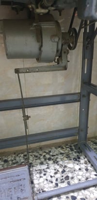 مكينة خياطة • شغالة