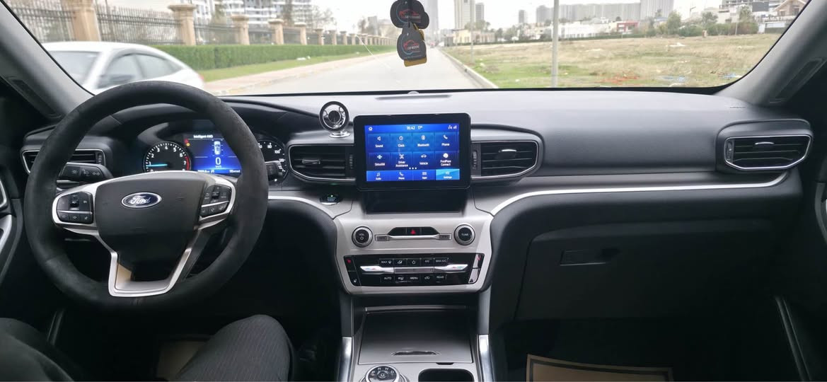 السلام عليكم  
الفورد اكسبرورا  فول المواصفات  موديل2020 كلين تايتل   كفاله عامه من كير   المحرك صبغ بدون   
***********
السعر 245   المكان اربيل أربيل, العراق
