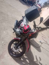 بوكسر للبيع موديل 22 اوراقها ضايعه بس مستنسخهن نفسهن خمس اوراق الاصليا...