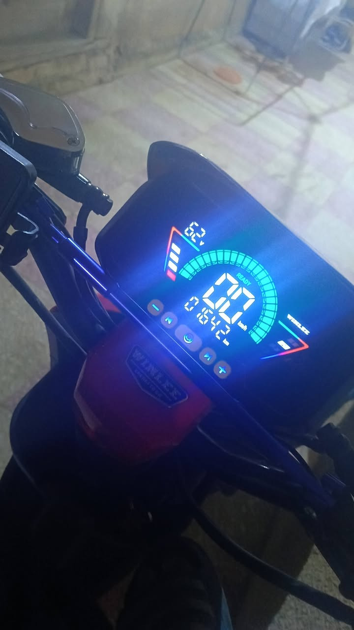 🔥 دراجة كهربائية R9 نظيفة جداً وبيه تزويد يدات بريك راياضي تقسيم  🔥
⚡ 32 أمبير

🔋 بطارية 5 دبل

🆕 موديل 2026

🔑 بصمة + سويج + كارت

🔄 نظام رجوع R

🛑 بركات دسك

الدراجة شبه جديدة واستعمال خفيف

💰 السعر: 500 ألف (قابل للتفاوض)

📞 للجادين فقط: ***********
