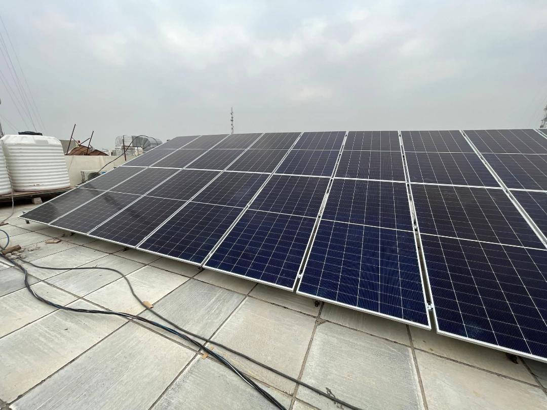 🌞 تعال شوف ليش كل الناس تركب منظومات الطاقة الشمسية! 🌞
⚡ كهرباء مستقرة ✔️
💰 توفير طويل الأمد ✔️
🌍 صديقة للبيئة ✔️🌹🍀
شنو ممكن نوفرلك 
 🔅ضمان حقيقي 
✅مراكز صيانة معتمدة
🔴خدمات مابعد البيع 
📆متابعة دورية  
 🗨️استشارة مجانية 
🌞 ألواح عالية الكفاءة
🔋 بطاريات قوية
✨جميع احجام الانفيرتيرات 
✏️تصميم منظومة طاقة شمسية على حسب احتياجك للامبيرية 
الاستغناء عن خط المولدة نهائياً💲

كهرباء نظيفة 🫧__مستقبل مشرق🌅
عندك مشكلة بالكهرباء ودايخ من المولدة 
اغلب المنازل اتجهت الى المنظومات الشمسية من الأضواء الحرة 
بامكانك تشغيل السبالت ٢٤ ساعه بدون انقطاع 
متوفر منظومات ذات سعات مختلفة 
♻️٨ امبير ♻️١٦ امبير ♻️٢٠ امبير ♻️ ٣٠ امبير ♻️٤٠ امبير ♻️٦٠ امبير ♻️٩٠ امبير ♻️

احجز منظومتك للطاقة الشمسية واحصل على كهرباء مستقرة 
⭐️ اقتصادية 
⭐️ذات كفائة عالي
للحجز والستفسار 📞
***********
