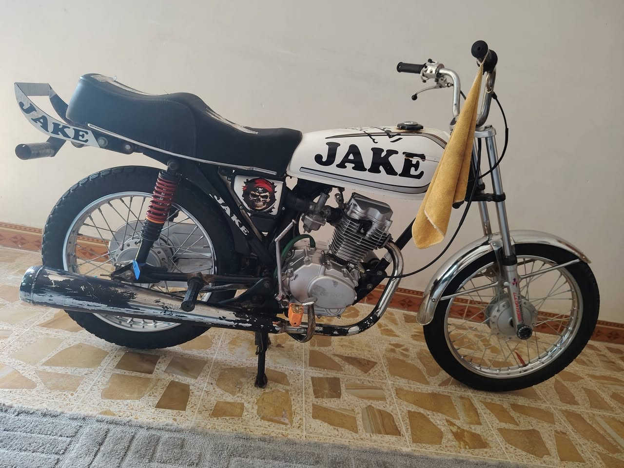 البيع الماطورات نضيف كدام العين السعر 400 ولفات البارحه شديتهم المكينه ناعم تايرات انضاف موديل المكينه 2025 السعر 400 الرقم *********** وتساب
