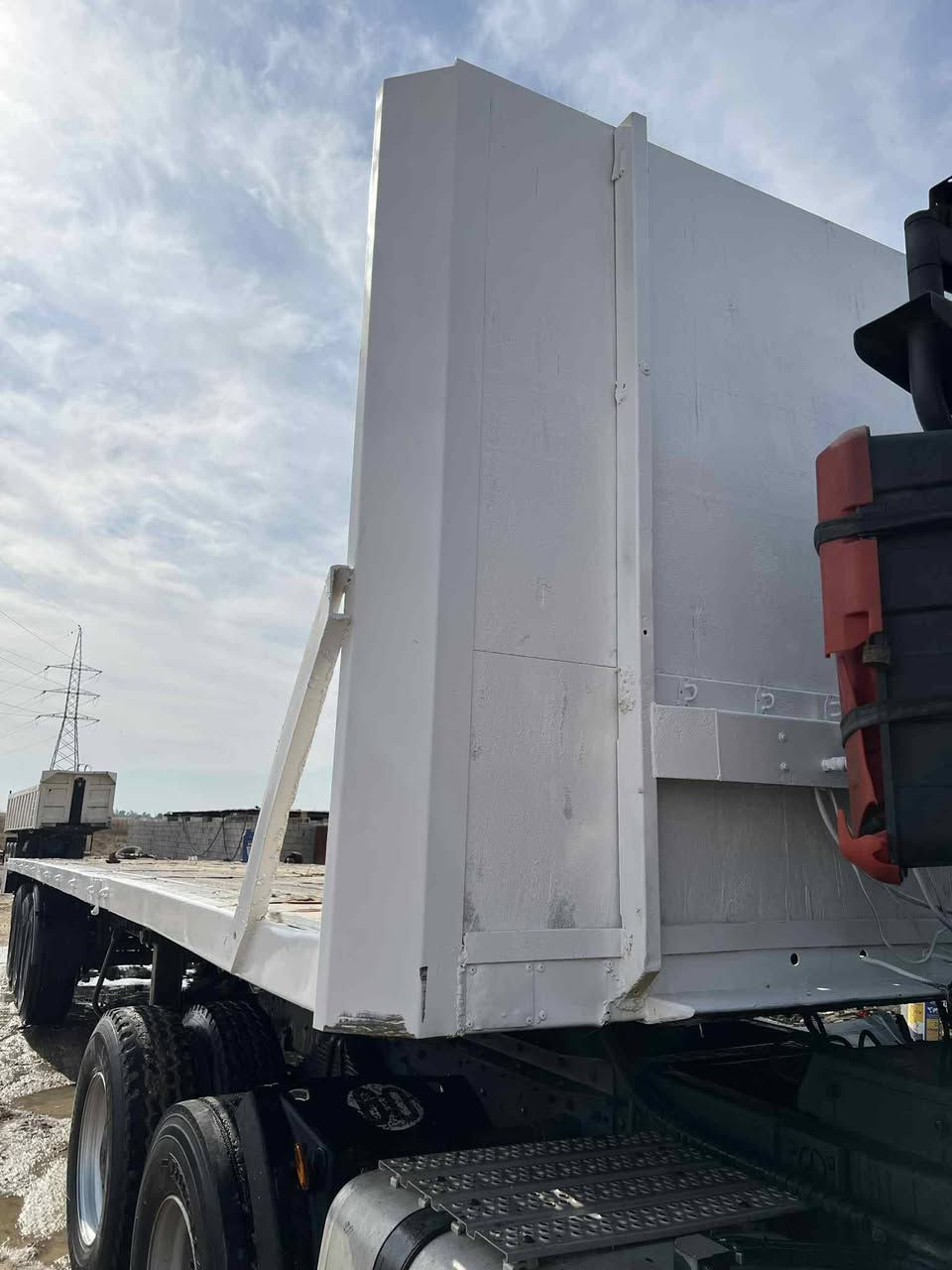 السلام عليكم ورحمة الله وبركاته عربانه اوربيه للبيع جاهزه للشغل مكان بغداد المحموديه رقم الهاتف السعر 45 ***********
