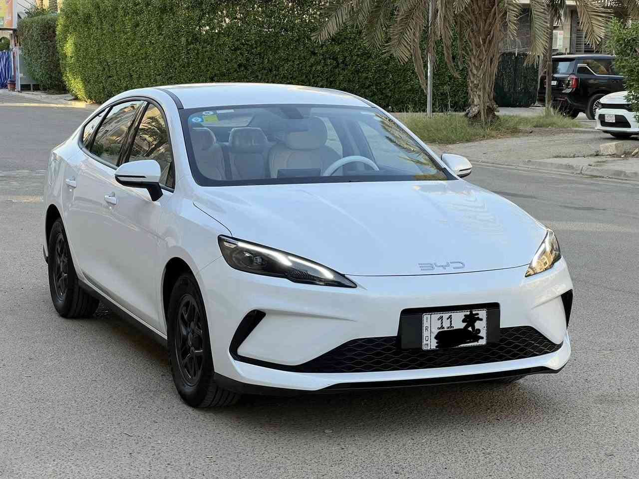 السلام عليكم
البيع زيرو ماشيه 1200   داخل ابيض المرقم بغداد موديل ٢٠٢٥
بي واي دي سيل فايف  
رقم بغداد مكانه بغداد

لون ابيض تمشي ٢١٠٠ كيلو هايبرد وبانزين 
داخل مميز ابيض  منزل تطبيقات ومنزل تحديث اله ومبدل دهن 
العده والغراض موجوده  وشاحنه وكلهن موجودات
تفاصيل. اكثر ع رقم
***********

