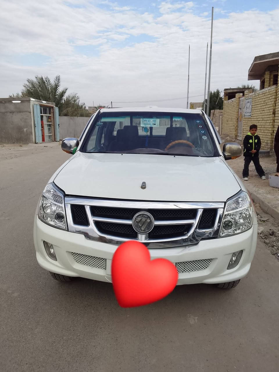 سلام عليكم سيارة فتون للبيع المواصفات كير مكينه شرط بل كارتون مكفوله من دعاميه لدعاميه دواخل كارتون السعر 50 لمكان لناصريه الهاتف ***********
