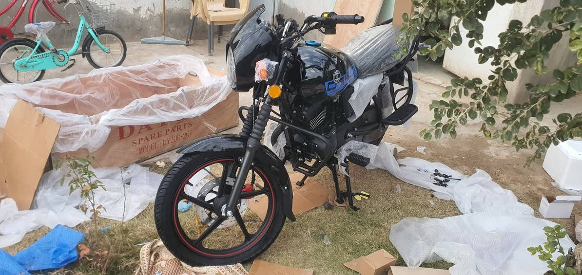 دايوان موديل ٢٥ توني كملته شد جبته صندوك اصلي موباب ثاني سهر٥ مليون و٧٠٠ وبيه مجال مكاني كربلاء الحسينيه للإستفسار *********** موشراي لاتعلق السوك كلشي بيه
