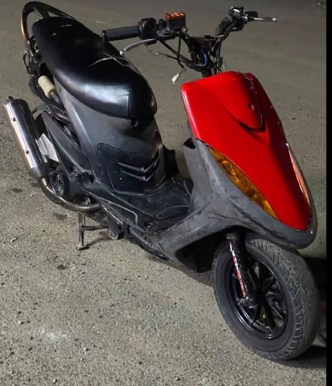 السلام عليكم 
دراجه ماكس عدله للبيع بوشه ٥٥ مزوده صالنصه آر  جي اس كفر الأمامي مصبوغ السبايدر ما يجي وياها باقي التفاصيل خاص


**إذا كنت صاحب هذا الإعلان وتريد حذفه لأي سبب، رجاءا أرسل رسالة إلى الدعم الفني**