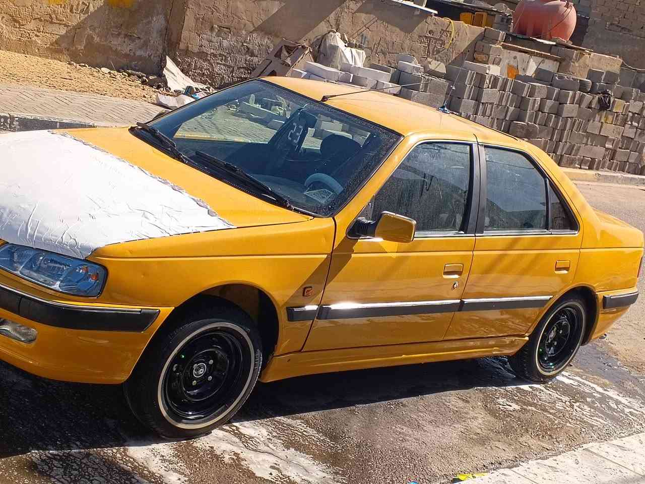 السلام عليكم بيجو بارص موديل2015 رقم بصره مشروع وطني سنويه مجدده لغايه2028 السياره مكفوله من الضربه القويه فقط طخه بصيطه يم اللايت
كير محرك حداده تبريد وتخم تاير صار يومين شاده كهربائيات كلهه شغاله دواخل جدد السياره مابيهه نقص وجاهزه.. السعر38 مكاني بصره القبله الشراي يتصل ع راعيهه انه مكلف بنشرهه ‏‪***********‬‏
