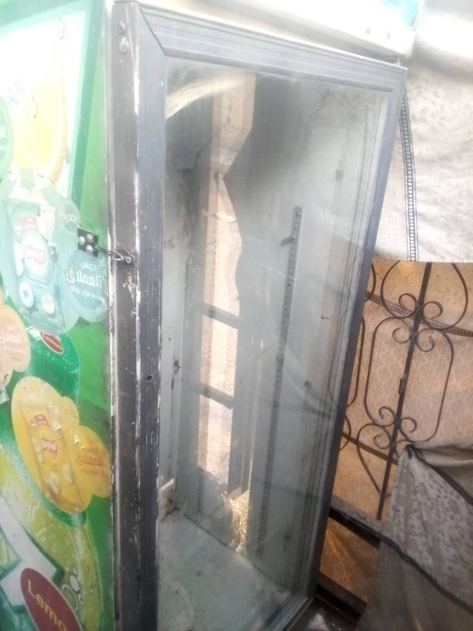 عارضة تجميد فول بس نقصها رفوف داخلية و لاستيكة باب سعر ١٥٠ الف بيها مجال بسيط للشراي عى الفحص تجي شغلها وتاخذها مكان بغداد


**إذا كنت صاحب هذا الإعلان وتريد حذفه لأي سبب، رجاءا أرسل رسالة إلى الدعم الفني**