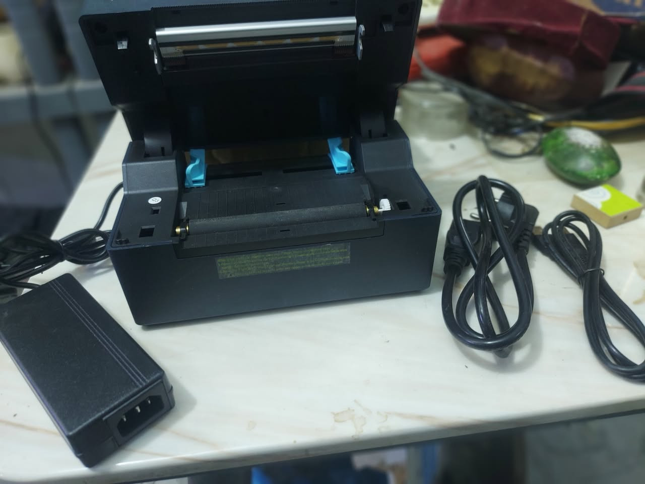 طابعة ليبل لاسق حرارية بلكارتون مامستخدمة فووول مواصفات ب٧٠ الف مع التوصيل


**إذا كنت صاحب هذا الإعلان وتريد حذفه لأي سبب، رجاءا أرسل رسالة إلى الدعم الفني**