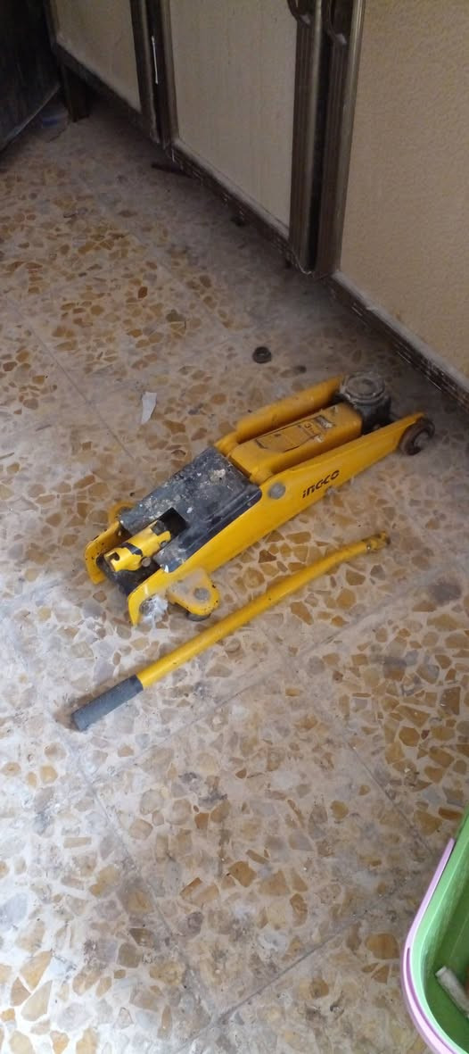 السلام عليكم جك ٣ طن انضيف وشغال السعر ع الخاص


**إذا كنت صاحب هذا الإعلان وتريد حذفه لأي سبب، رجاءا أرسل رسالة إلى الدعم الفني**