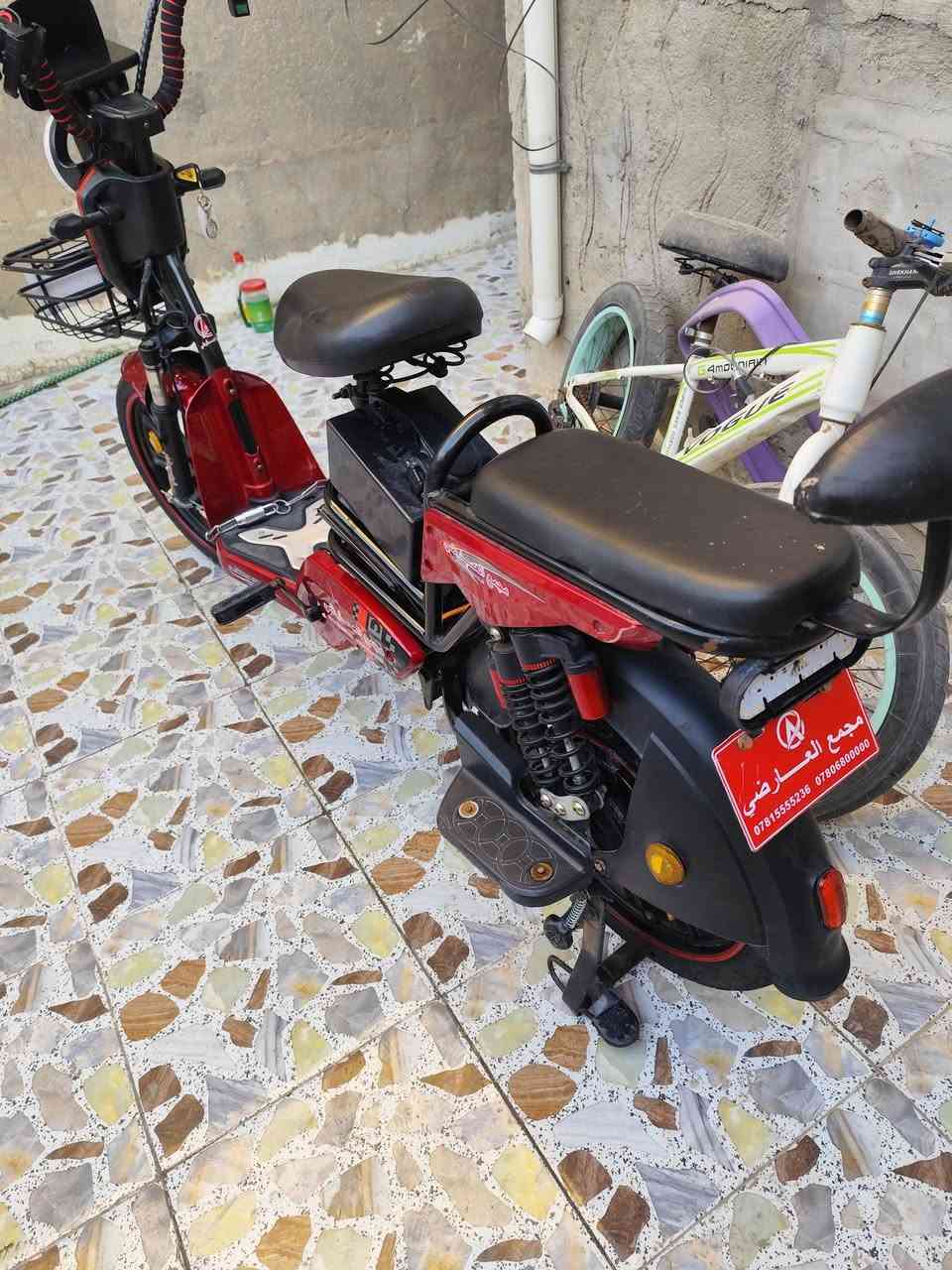 دراجه شحن 2024 العارضي نضافه فول  جاهز وتخبل مكانه النجف حي الوفاء السعر 350 قفل استفسار واتساب او اتصل هاتفيا ***********
