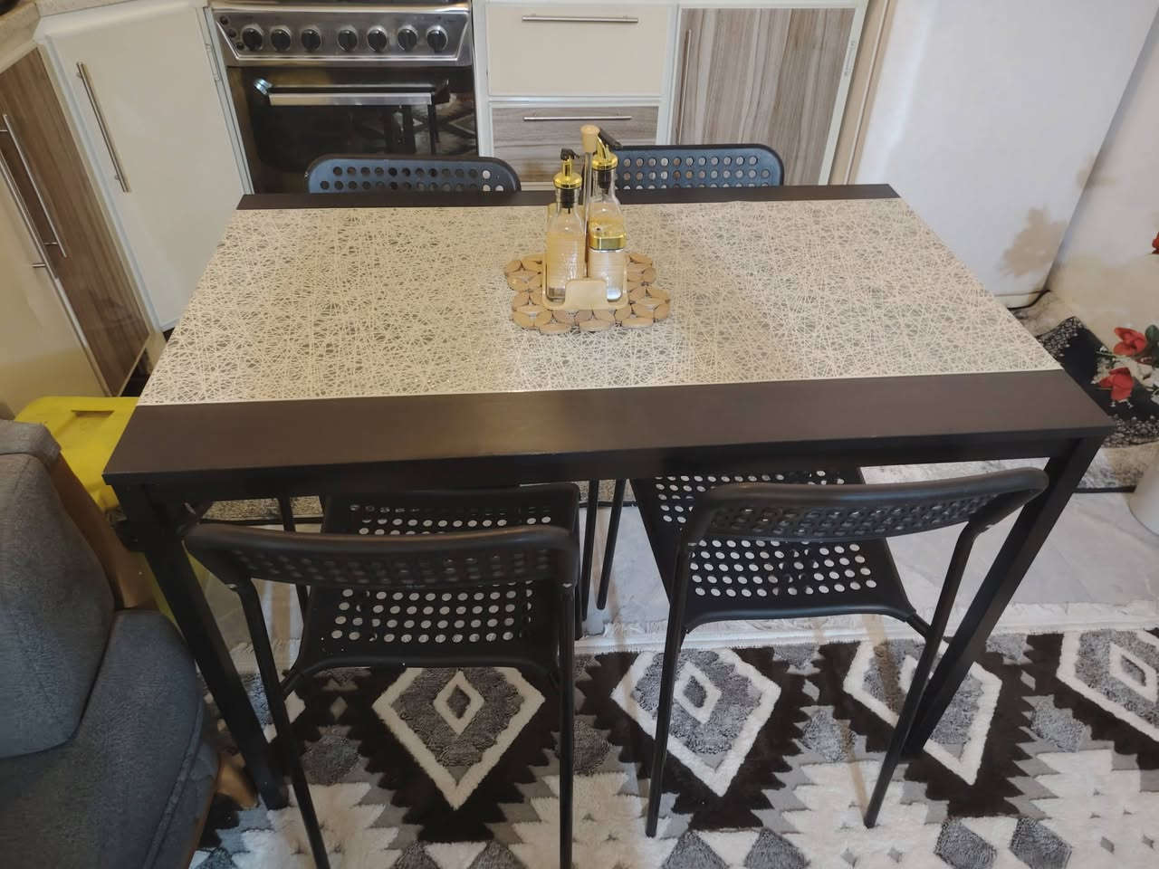 ميز طعام اخو الجديد ١٢٥ الف بي مجال شراي يراسلني خاص مكاني بغداد الحبيبه قرب ساحه الحمزه


**إذا كنت صاحب هذا الإعلان وتريد حذفه لأي سبب، رجاءا أرسل رسالة إلى الدعم الفني**