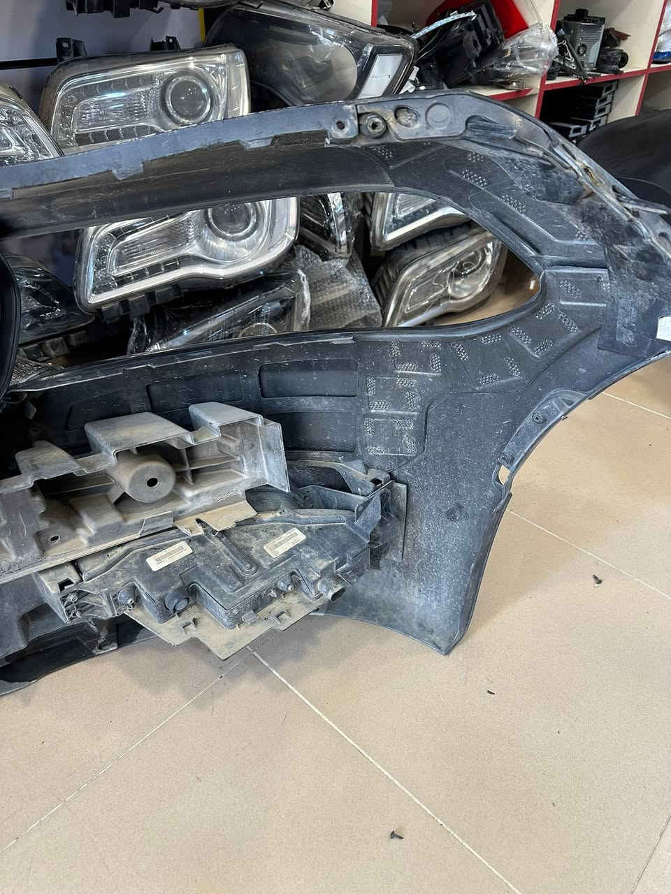 سعر ٢٥٠ الف و بيه مجال مكان سليمانيه 
دعامي جارجر sxt توصيل ماعندي


**إذا كنت صاحب هذا الإعلان وتريد حذفه لأي سبب، رجاءا أرسل رسالة إلى الدعم الفني**