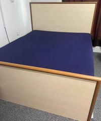 سرير نفر ونص • نضيف • مع دوشك