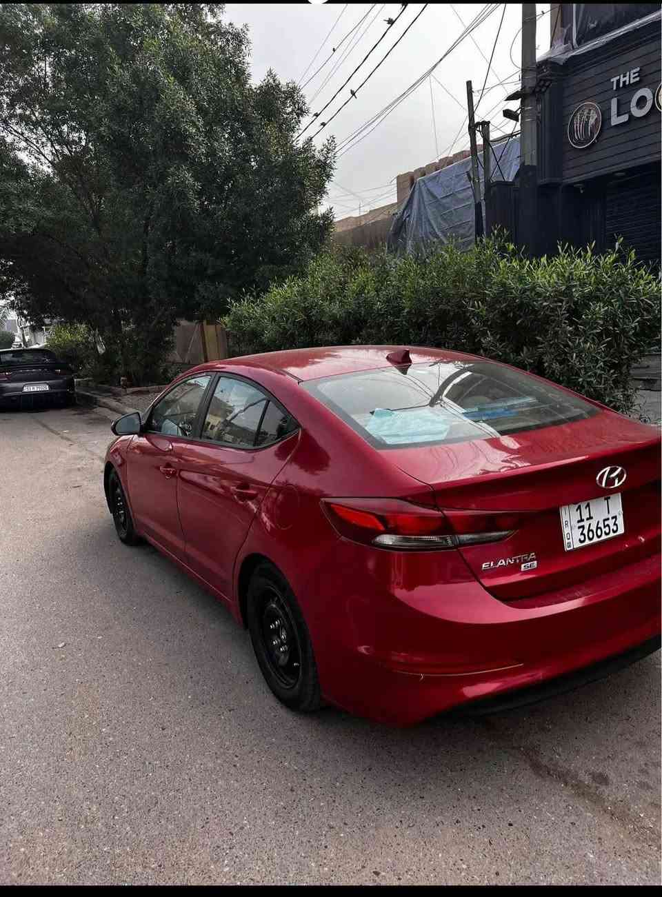 هونداي النتره 2017 مكفوله من الحادث ولظربه شواصيه الاماميه ولخلفيه بلاديات بيه مكانا صبغ مال شخوط ورصعات سنويه بسمي السعر 115وبيه مجال محرك كير تبريد كله بلادي مكاني بغداد الحريه واتساب  ***********
