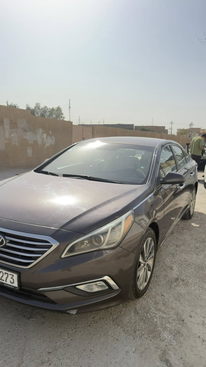 السلام عليكم ورحمة الله وبركاته 
سوناتا 2015 وارد امريكي
محرك 2400 GDI C1
بيها صبغ جاملغ خلفي ايسر 
وتبديل قبغ جنطة بلادي نفس اللون
محرك وگير نظيف بدون تبخير ولا تنقيص
تبريد ثلج
السيارة بأسمي بغداد سنوية ورقم جديد

السعر 113$  وبيها مجال بسيط 
مكانها الفلوجة الحي الصناعي
للإستفسار
***********
***********

