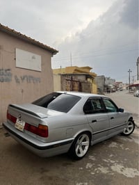 بي إم دبليو ٥٢٥i • ١٩٩٥ • رقم دهوك