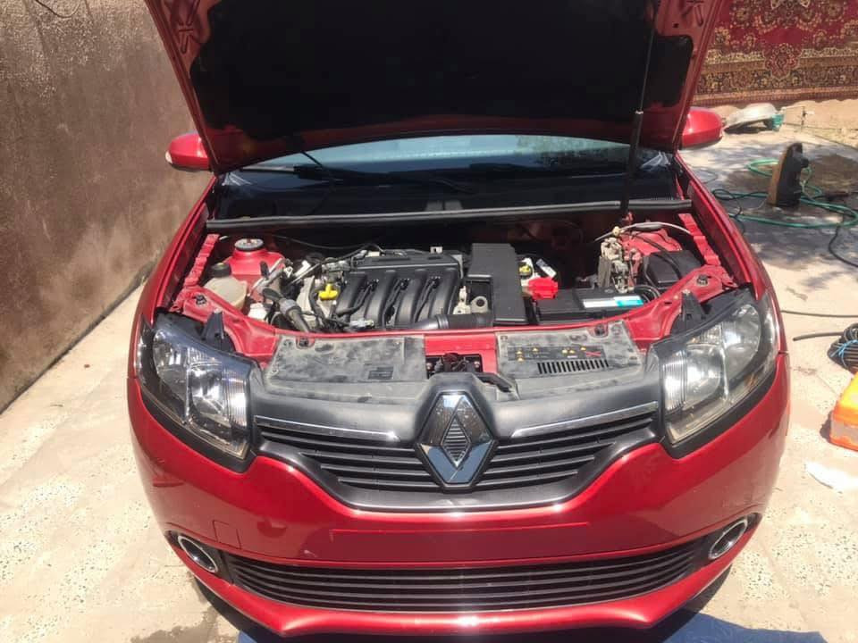 للبيع رينو سيمبل 2017 فول1/1 اعلى مواصفات لون مميز بدون ايرباك
رقم انكليزي الجديد سنوية توها مجددة ومصفرة غرامات يعني تحويل ثاني يوم 
 شتريد بيها
محرك 1600 اقتصادي وسريع جداً🚀🚀
رقم بغداد استلام شركة
السياره معتني بيها من ناحيه الدهن اصلي وبانزين محسن وادامة كل شهر بلكات وجويتر ونوزلات كله جديد
المواصفات:
•مفتاح مميز عدد ٢ ودخول السيارة بدون مفتاح
• شاشة كبيرة بلادي مع نظام ترحيب 
• نظام ملاحة وحاكية استقبال وارسال مع بلوتوث واواكس وفلاش مع منفذ طاقة 
• كشنات مدوشمة vip والارضيات تفصال والاستيرن جلد vip
• الجام كهربائي ٤ بوب مع قفل من عند السايق 
• تبريد ثلاجة ومشدود عليها مروحة اضافية يعني ماكو تبويخ ولا فصلة
• نظام قيادة كروس وليمت (تحديد سرعة)
• تحكم ستيرن مو مثل الباقيات مابيها بالاستيرن دكم ولا تحكم
• مقوى البارد مالتها والسيارة نشطة وسحب بيها شرط تراي وشوكت ووين متريد
• سستم صوت مع ٤ سماعات بلادي صوت قوي وصافي
• حساسات دفن خلفيه بلاديه
• كير اوتو وعادي 
• مسند بلادي وحامل اكواب
• ويل كب ١٥ بلادي وحساس
•اليدات نيكل من الداخل وبلون السيارة من الخارج مع المراية بلادي 
• نظام تبريد وتدفئة للجام الامامي والخلفي وكاشف للضباب 
• شاشة عرض الاعطال وقياس درجة الحرارة والدهن والبانزين والمسافة المقطوعة وهواي بيانات تعرض بعد 
والكثير من المواصفات والمزايا الاخرى
::::::::::::::::::::::::::::::::::::::::::::::::::::
والسياره اني مستلمها من الشركة رقم بغداد 
نظيفه وضوة الجيك انجن ممشتغل ولا مرة من هالكد ممداريها   
السعر:78 وبيها مجال جبير وهالسعر بالنسبة لمواصفاتها جدا بسيط واللي ياخذها مراح يتعب وياها ماشية فوك ال١٠٠ قابلة للزيادة استخدمها بالبيت وممتعوبة ابد ابيعها قطعتين صبغ
المكان:بغداد-حي الجهاد 
***********
