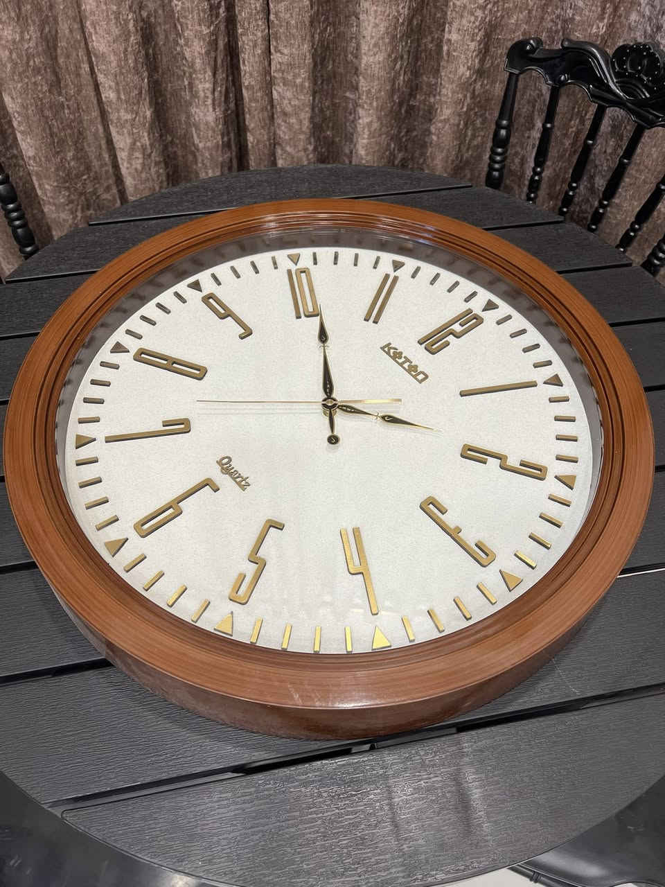 توفرت ساعات جدارية 🕰️⏱️كوالتي عالي والوان مميزة😍
قياس كبير+ قياس صغير 
الاسعار جداً مناسبة💰😍

♦️#الكمية_محدودة_جداً
…………………………………………………
‏ ‎ملاحظة/ ضمان لحقوق زبائننا  التاكد من الالوان و نوع الخامه عند الاستلام  و اذا كانت مخالفة للمواصفات المعروضة من حق زبائننا الكرام رفض المنتج و عدم  استلام الطلب 🤍🌹

العنوان / الديوانية/الحمزة/شارع الهوى/بالفرع المجاور لكوزمتك حامد دايم🌷

🚕🚕 توجد خدمة توصيل بغداد 
و جميع المحافظات 🚕🚕

للحجز والاستفسار مراسلة صفحاتنا على الفيسبوك والانستا وايضاً على تطبيق الواتساب  او الاتصال ***********📞
