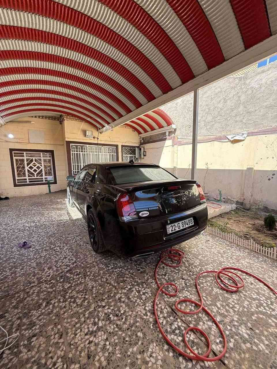 السلام عليكم
اوباما موديل 21  S  تو ويل بجم كبس بيها جاملغ مبدل وجاملغ مصبوغ اثر شخوط السيارة حلوة مراوس فقط 
***********
