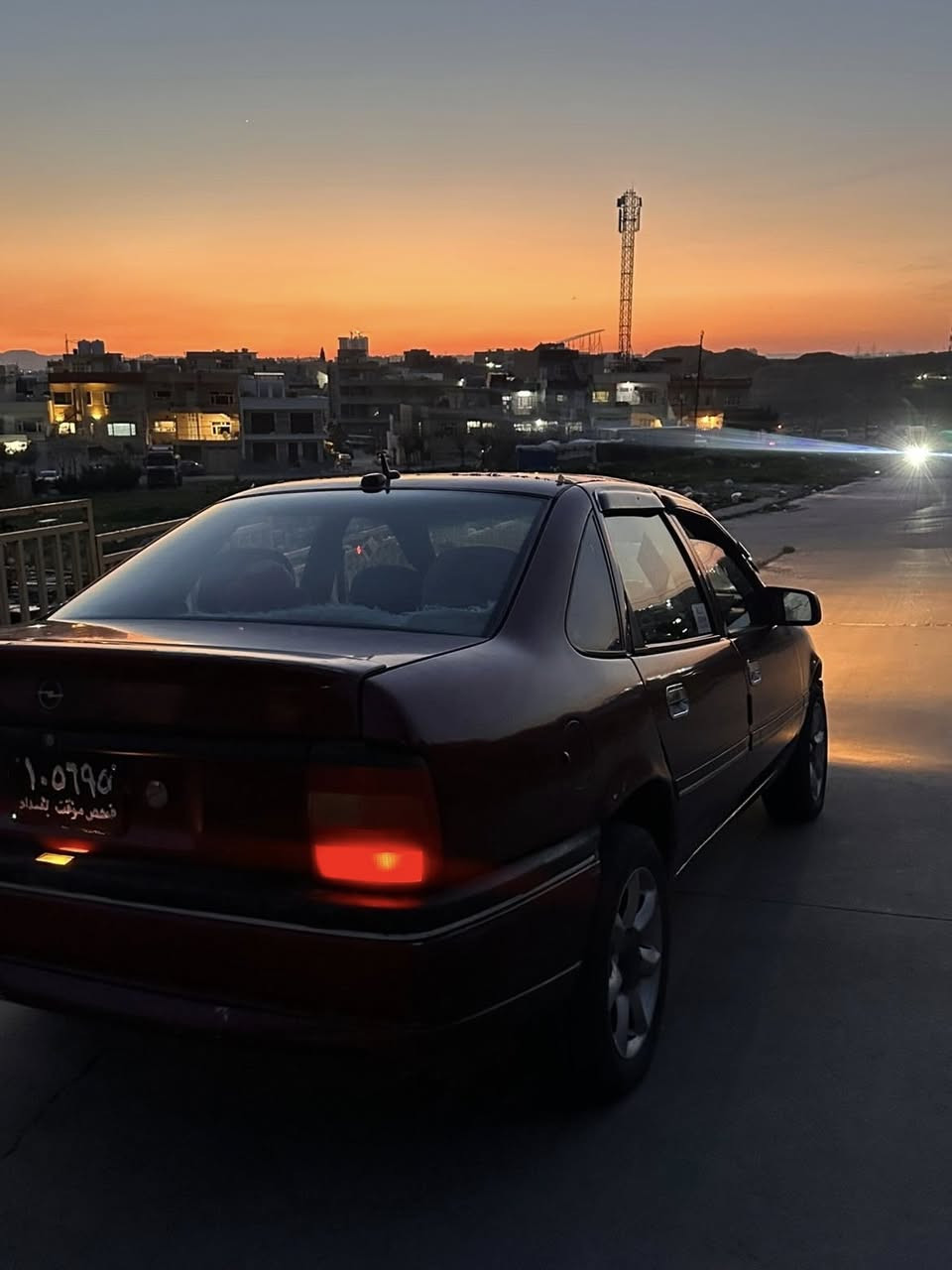 ئۆپڵ فێکترا مۆدێل ٩٢
Oepl vectra Model 92
سەیارەیەکی باشە ڕەنگی جەرگی/ 
سەنەوی  ماڵی دۆستە سەنەوی بەغدای  لەگەڵەیا بەشەرتی ئەوەی نەگیرێ
سڵاید
مەکینە ٢٠ 
 هیچ مشکیلەیەکی کارەبای گێڕو مەکینەی نیە 
زۆر توندوتۆڵە تەقەو ڕەقەی نیە 
گێر ئۆتۆماتیک موسو بڕاوە نیە بە شەرت 
٢٣ گەڵاو  محامەلە
***********
ڕەقەمەکە هەموو شتێکی لەسەرە
