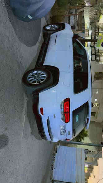 السلام عليكم حبايب جيب لاريدو موديل 2022
نص فول ماشيه 31 وصور الحادث كدامك سعرها دفترين و٣٠ ورقه وبيها مجال 
مكانها بغداد حي الجامعه 
او الخطيب الجوادين 
***********
