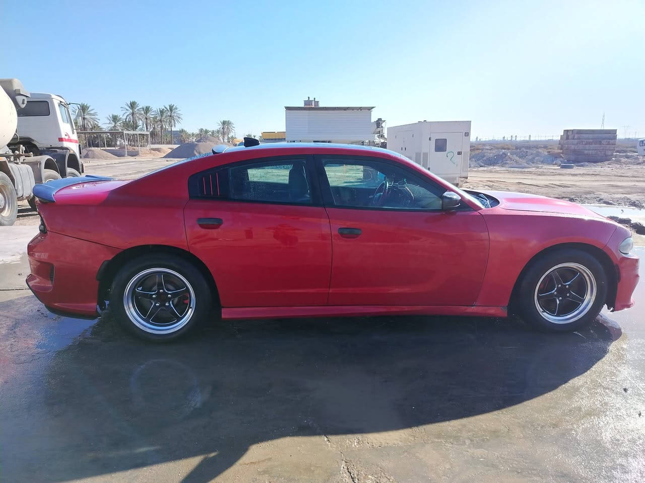 السلام عليكم جارجر 16معلايه 18السياره نضيف مكينه گير مكفولات حداده جديده السياره حاجزله تنزيل مديل رقم بصره تحويل ثاني يوم السعر خاص او تواصل علئ الرقم ***********
