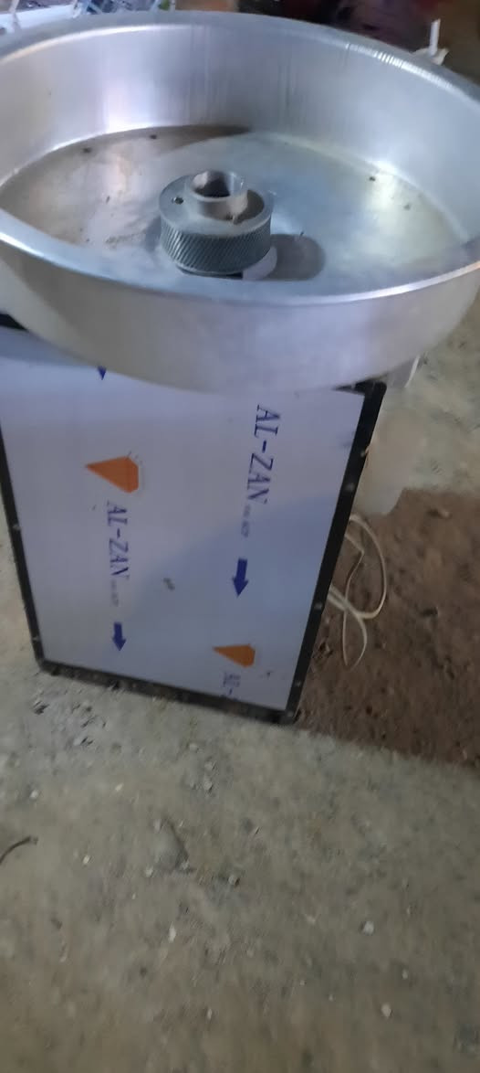 البيع مكينه شعر بنات عنوان ميسان عماره اتصل واتساب موجود 《***********》 شغاله السعر مناسب تفيد لي يشتغل بها او أصحاب مواكب عمارة, ميسان
