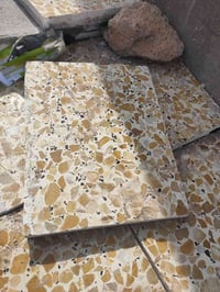 كاشي نضيف • ٤٠x٤٠ • عدد ٣٠٠