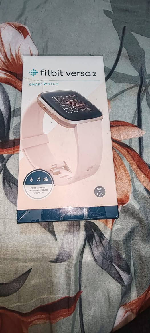 ساعة الفرنسية  smart watch لقياس سعرات الحرارية و المشي و دقات القلب ماركة  fitbit 

السعر 50 الف و بيها مجال علما ان سعرها  الاصلي هو 79 دولار .. هاي اخت البلاش .. 

***********

تكريت

