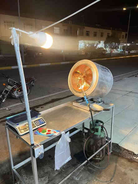 شوايه حب شمس كامل غراض + بوكس وميز عارضه مال جبس الكراده كامل غراض سعر شلع 350الف  للاستفسار ***********
