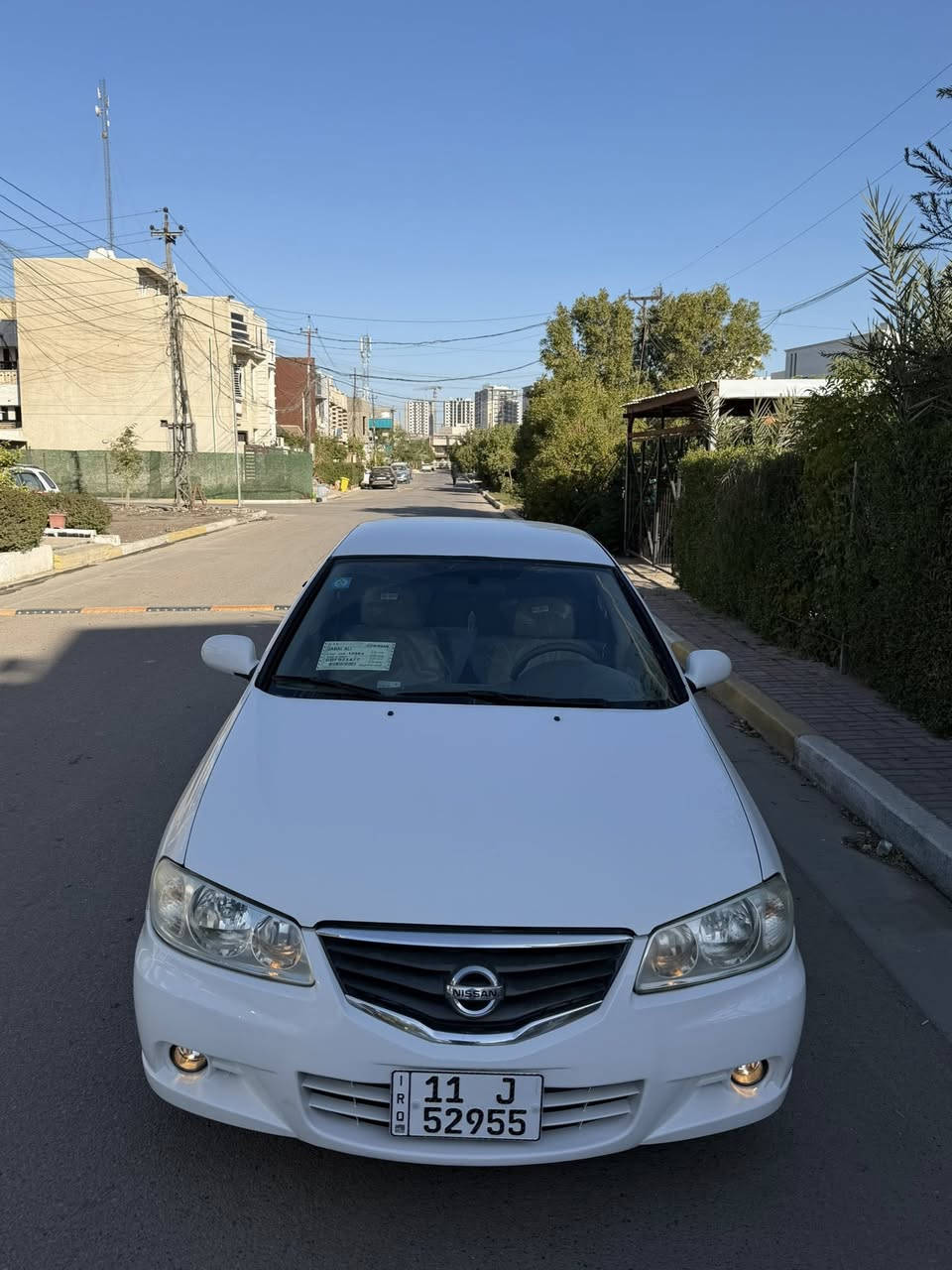 السلام عليكم
نيسان سني 2010 ياباني ابيض للبيع 
محرك 1600 قبق اسود 
مكينة وكير مكفولة كفالة عامة 
حدادية جاهزة 
رقم بغداد انكليزي جديد 
وهزة جديدة تحويل مباشر 
تبريد وتدفئة شغالة 
داخل بيجي المرغوب  
4 جام كهرباء 
سيارة نظيفة جدا 
وعلى ايد وحدة من زيرو
السيارة جاهزة وماناقصها برغي 
السيارة مكفولة كفالة عامة 
من التبديل والصبغ عداى 
الجاملغ الامامي وربع البنيد 
بدون حادث أثر بطش والصور 
موجودة عندي قبل الصبغ 

السعر 120 وبيها مجال بسيط 
مكاني بغداد حي الجهاد 

للأستفسار 
الاتصال ***********
واتساب ***********
