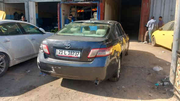 السلام عليكم اخوان للبيع تيوتا كامري موديل ٢٠١١رقم سليمانيه الدولي تحويل مباشر سنوية جديدة محرك ٤سلندر جديد كير محرك كفاله للبيع على حادثهاالحالي السيارة شغاله وتمشي السعر ٦٧ورقه وبيها مجال للاتصال ***********مكانها بغداد
