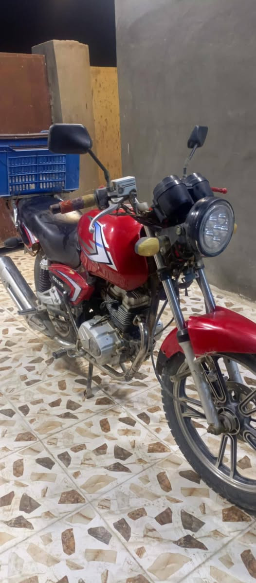 سلام عليكم
دراجه للبيع نوع دراجه بانده جني  2016 الون احمر اوراق  كامله السعر 400 الف وبي مجال مكان ديالى بعقوبه للاستفسار تواصل على هاذا الرقم ‏‪***********‬‏
