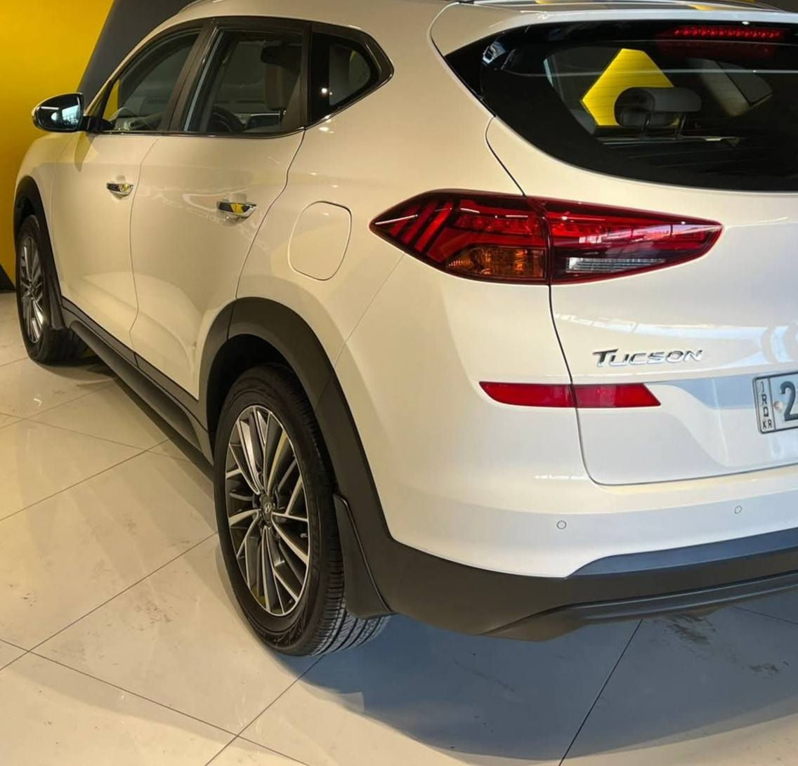 كشنات كهربائية موديل 2019
تخم تايرات جديده

مرايه شفط

بصمتين

ماشيه 59 الف 

شحن واير ليز 

سنويه ورقم جديد بسمي 

مكفوله لاصبغ لاتعديل لاشخط

مكانها  كركوك  فقط اتصال 

***********سعر 215وبي مجال
