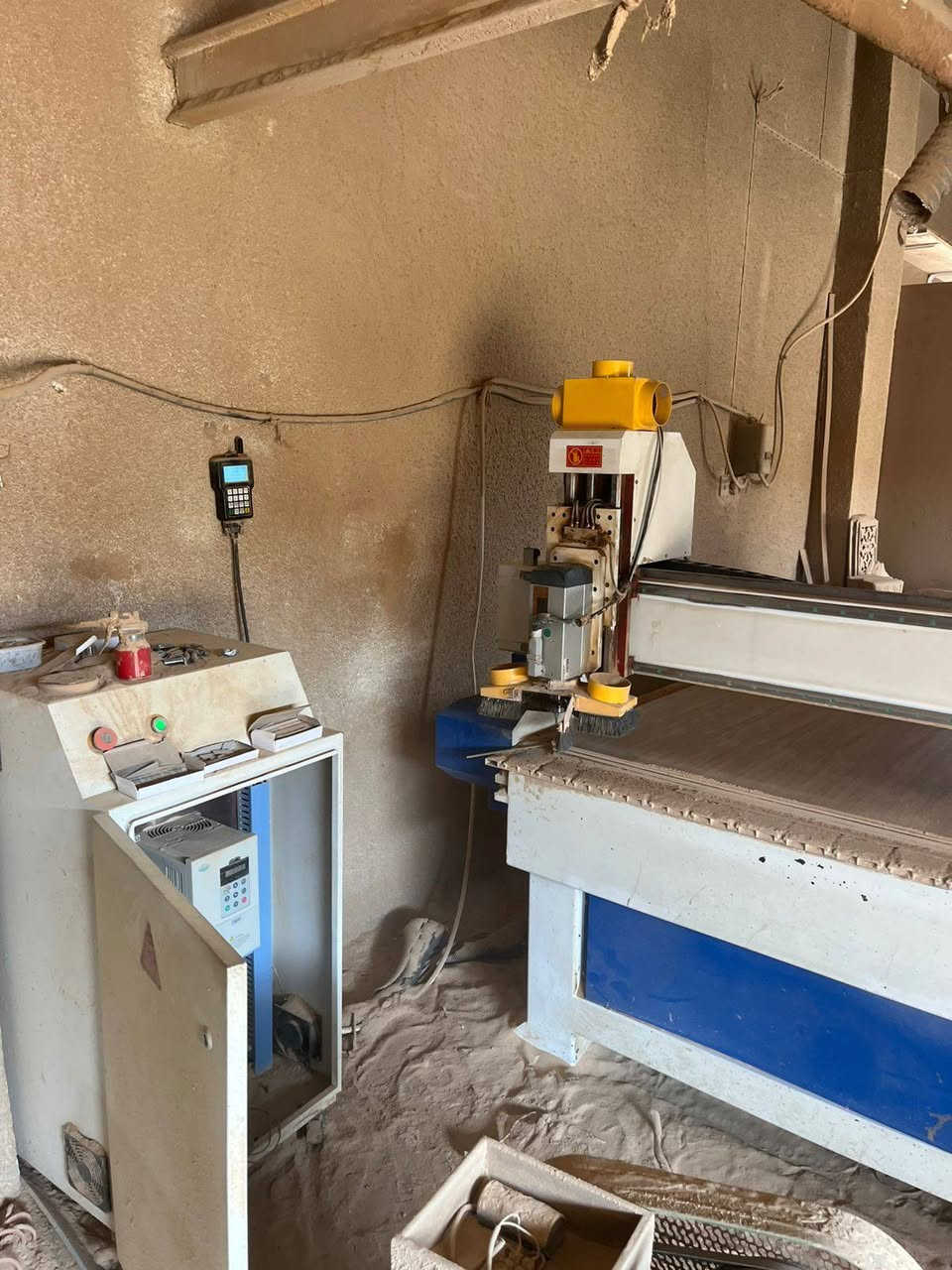 مكاني بصره صناعيه حمدان سعر المكينه 38 ورقه وبيه مجال
مكينه Cnc - A11 للبيع نوع سبندل 6.4 سعرهاا 38 وبيه مجال للشراي *********** قياس المكينه قياس 130 x 250
