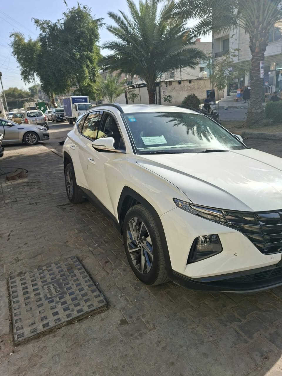 السلام عليكم للبيع 
🔥هونداي توكسان 🔥
🔥موديل 2023 
ماشيه 30 الف 🔥
🔥مكينه 2000 دوش🔥 
🔥سياره كفاله عامه ماعده أصبعين بالباب PDR 
مواصفات السياره🔥 
🔥بصمه 
شاشه 🔥
🔥تحكمات فول 
حساسات 🔥
🔥وباقي المواصفات المعروف🔥
السعر 💸205 ورقه  وبيها مجال 
📍المكان العطيفيه 
الاتصال هـ☎️***********
