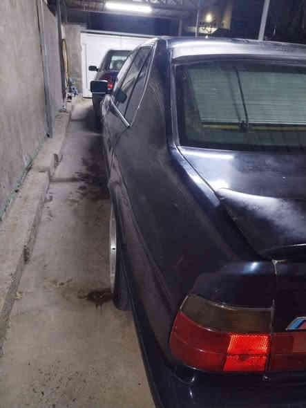 بي ام دبليو 6سلندر بليتة مسكر بدون ضربة او حادث او غرامات سيارة بأسمي تحويل بنفس اليوم تدفئة تبريد سيارة نضيفة مال بيت المكان بغداد الجديدة***********ا
السعر ٦٠ وبيهه مجال
