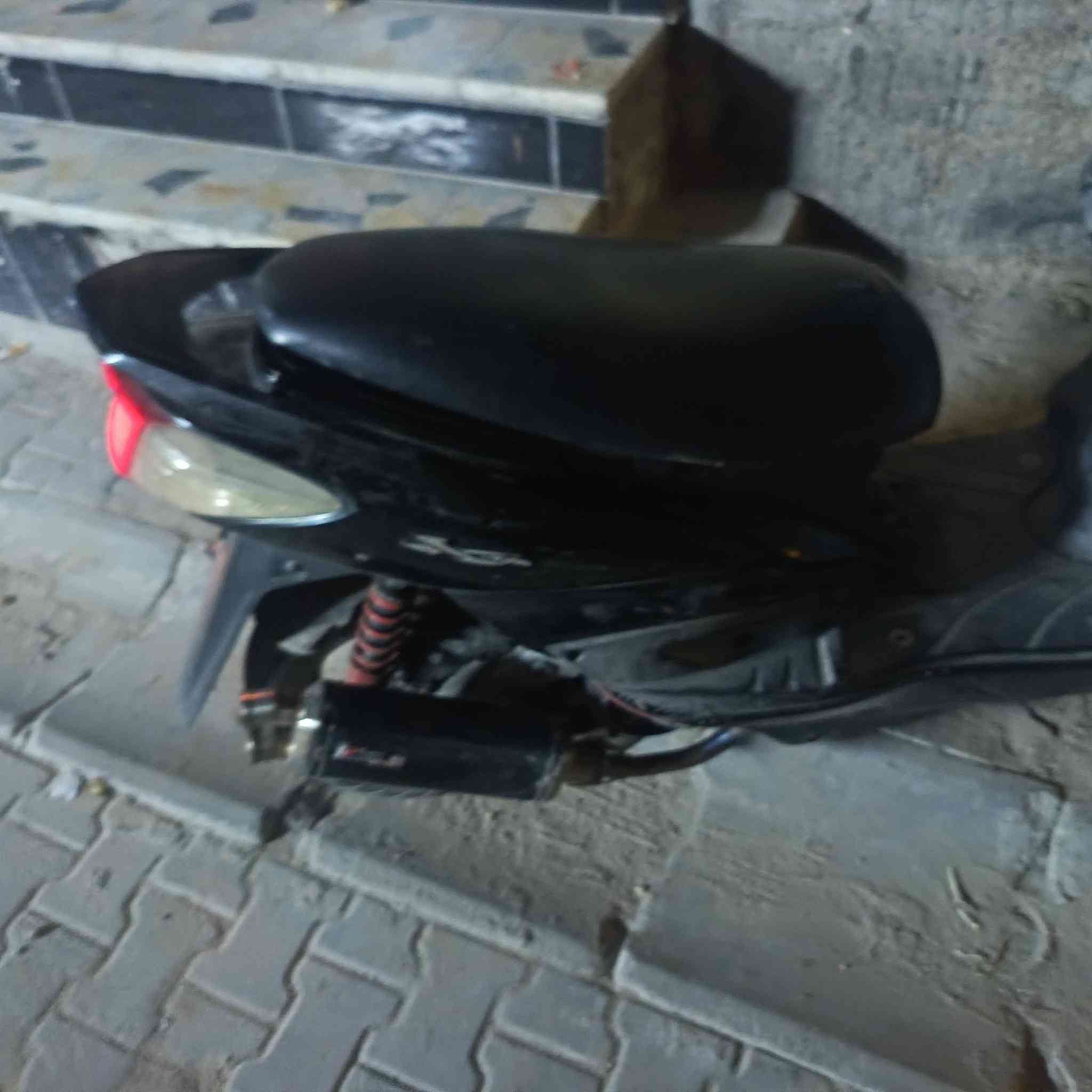 سلام عليكم سكنس فحل كابريتر نضيفه مزوده بوشه ومكينه صالنصه رياضيه هجم شغاله نكره سلف السعر 450 وبيها مجال مكاني بغداد المدينه


**إذا كنت صاحب هذا الإعلان وتريد حذفه لأي سبب، رجاءا أرسل رسالة إلى الدعم الفني**