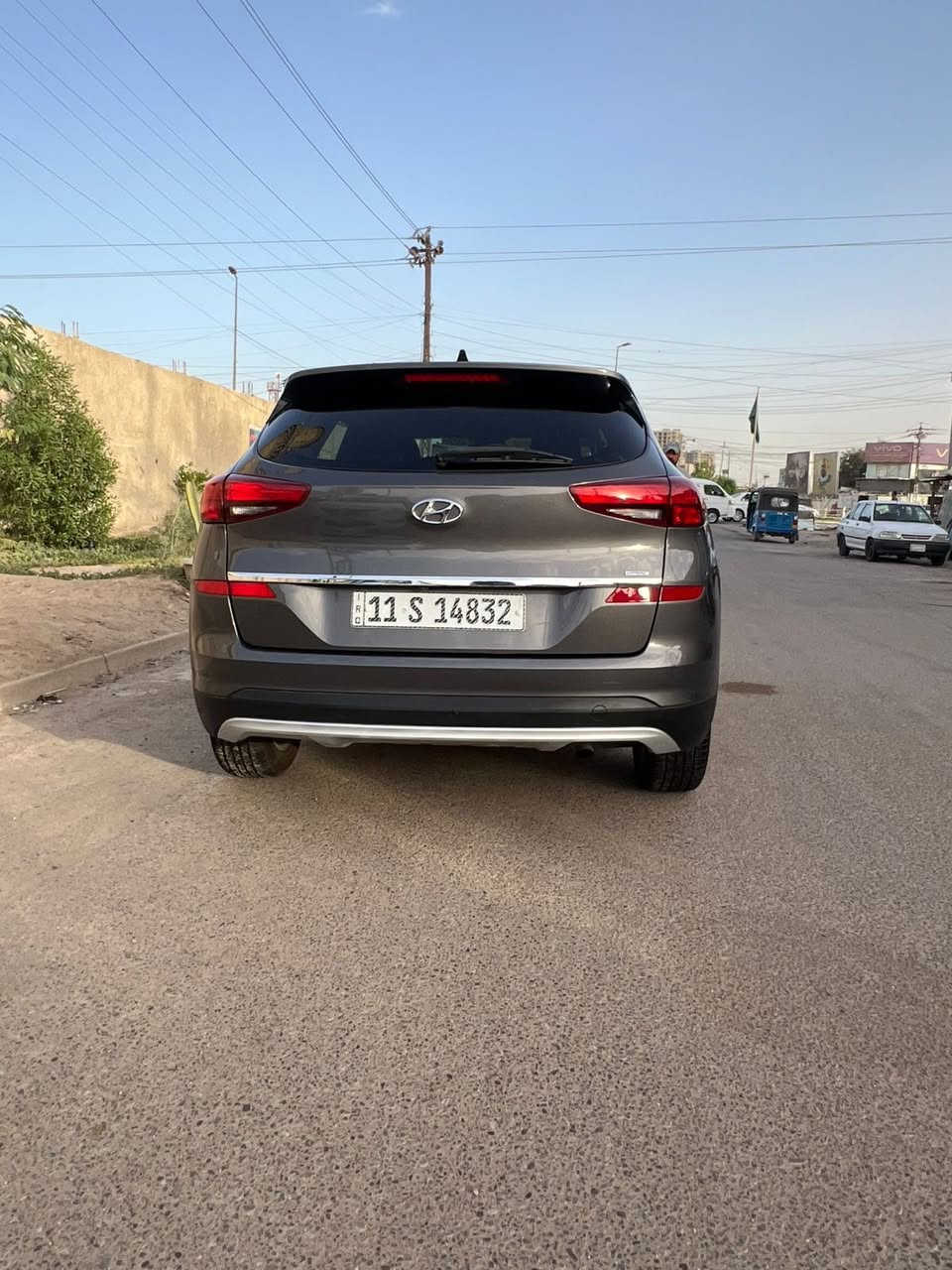 سلام عليكم توكسان موديل 2021
وارد امريكي حادثه فقط طعجه صغيره باب الجنطه  ونفسه معمره مصبوغه ربعه كما موضح بل صوره وهنااا بل عراق مكانين بارد صغار ما مبينات سياره فول موضفات بنوراما بصمه تحكم استيرن شاشا جبيره كشنات تدفئه تبريد ستيرن تدفئه تبريد داخل جلد فور ويل رادرات امامس خالفي فول مرصفات للخير السعر 162 $$ وبيه مجال 
الاستفسار الاتصال عله الرقم 
*********** 
مكان بغداد حي العلام شارع الرافدين
