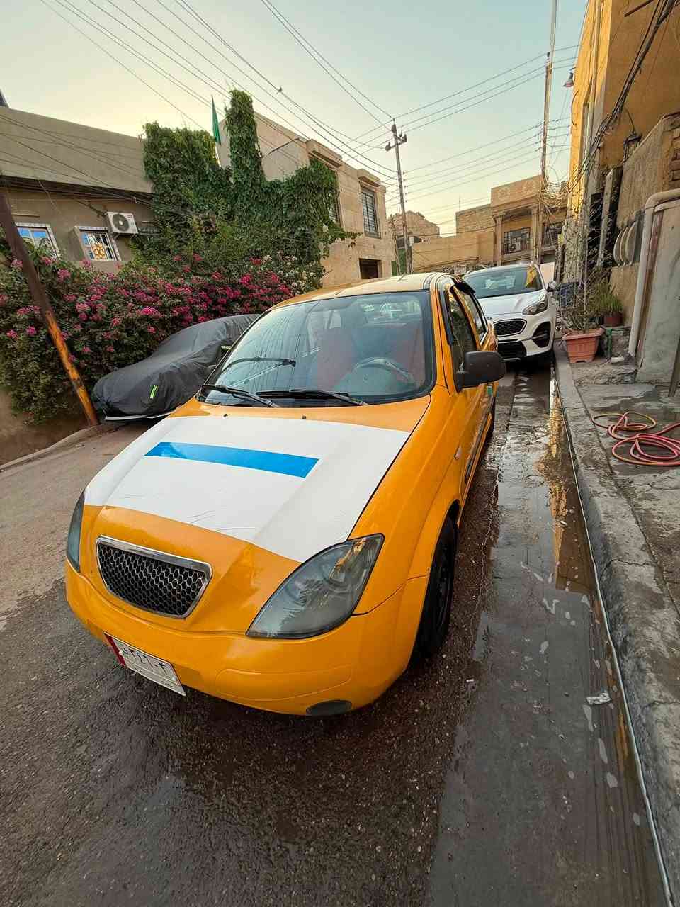 طيبة 2016سياره جاهزه من كلشي انشالله كشرها بيها صبغ بالهلال الخلفي جهة السايق وتبريد يشتغل كير تخم تاير جديد شوصيها بلاديه بيها لاستيك ولف السياره حلوه وكاعده معروضه ب ٣٧وبيها مجال بغداد الحريه ***********

