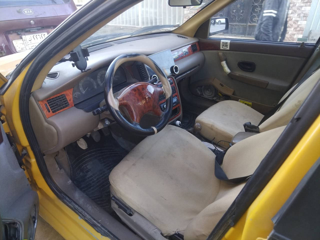 سلام عليكم عندي سمند 2010كير ومكينة مكفول تبريد شغال حدادية جديد امامي وخلفي كلة جديد شاشة 
بسمي مكاني بغداد حي اور ام الكبر والغزلان *********** سعر 33وبيها مجال بسيط
