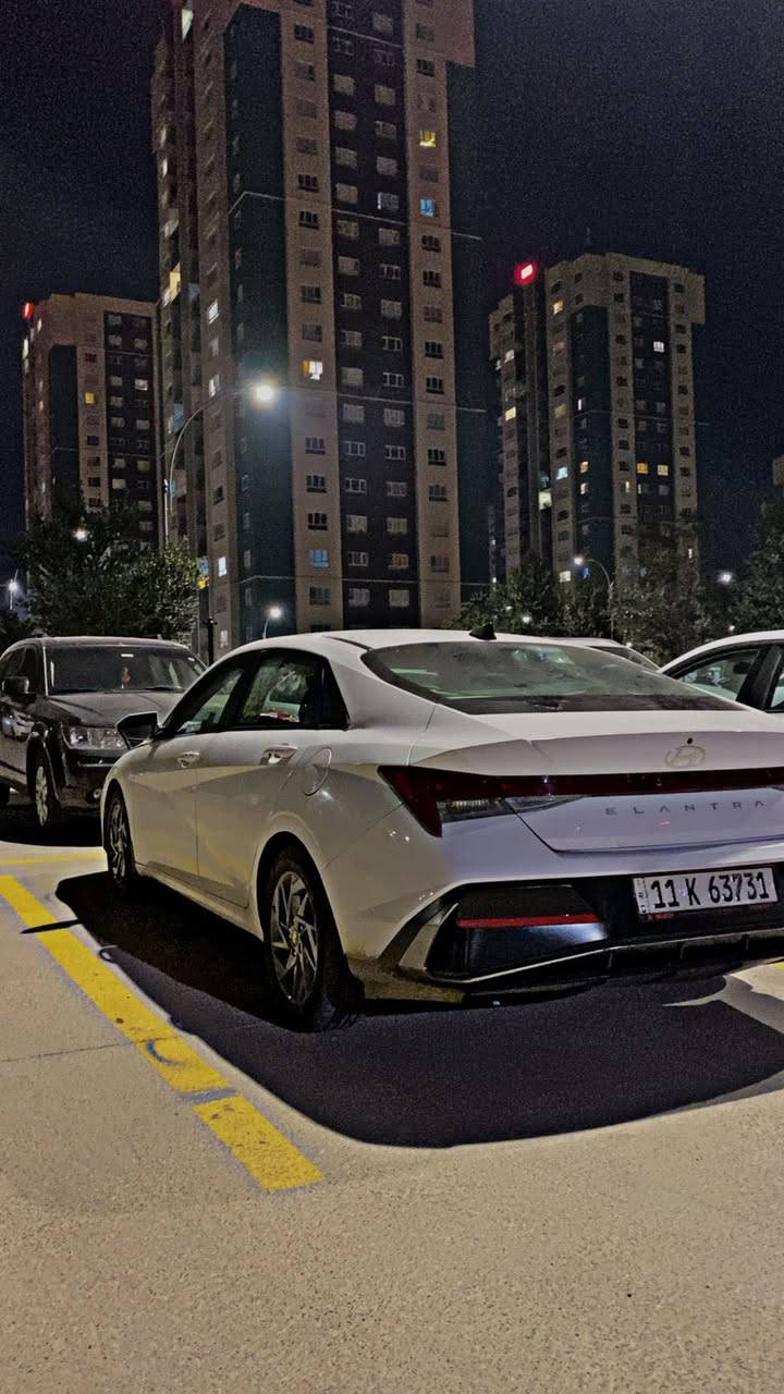 يالله 🌟
السلام عليكم

🔹 هيونداي النترا 2024  هايبرد واريد أمريكي 

📌 تفاصيل الضرر: جاملغ خلفي شويه من الباب  

📸 صور الضرر موجودة داخل المنشور 

🚗 ماشيه 16 الف 

⚙️ المحرك: 1600 تيربو

✨ المواصفات:

.. بصمه تشغيل 

..تشغيل عن بعد

..اناره ترحيبيه عند القتراب

..سايد بريك دكمه

 • نظام تحديد المسار + تنبيه مغادرة المسار

 • قيادة شبه ذاتية

 • اشاير بل مري

 • رادار أمامي

 • نظام بريك طوارئ تلقائي

 • نظام Auto Stop

 • شاشة عدادات ديجتال

 • شاشة وسطية تدعم Apple CarPlay وايرلس + Android Auto

 • 3 أنظمة قيادة (Sport / Normal / Smart)

 • ليد أمامي + سكن نهاري ليد+ بك لايت ليد

٠كاميرا خلفيه 

رقم *********** 

سعر 158 $ وبيه مجال
