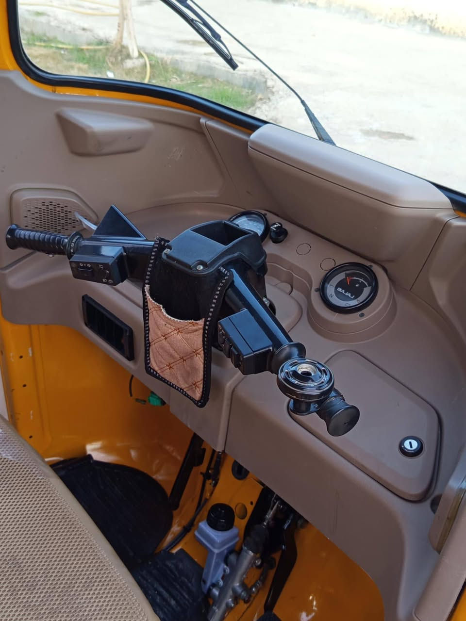 سلام عليكم تكتك موديل 24 شهر الثاني مداور نفس ليوم عوزه بس جادر
رقم ***********
