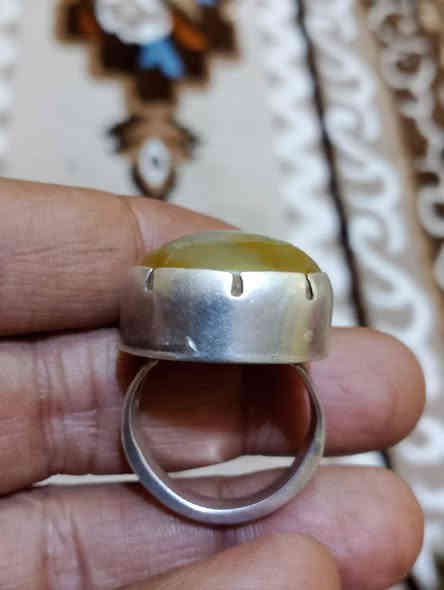 تكله ما موجود على الفيس ومحضور من الرد والتعليقات وتكتبله رقم واتساب يعلقلك ليش ما ترد
مجموعه محابس صياغات ثقيله واحجار اصليه للمهتم واتساب ***********
