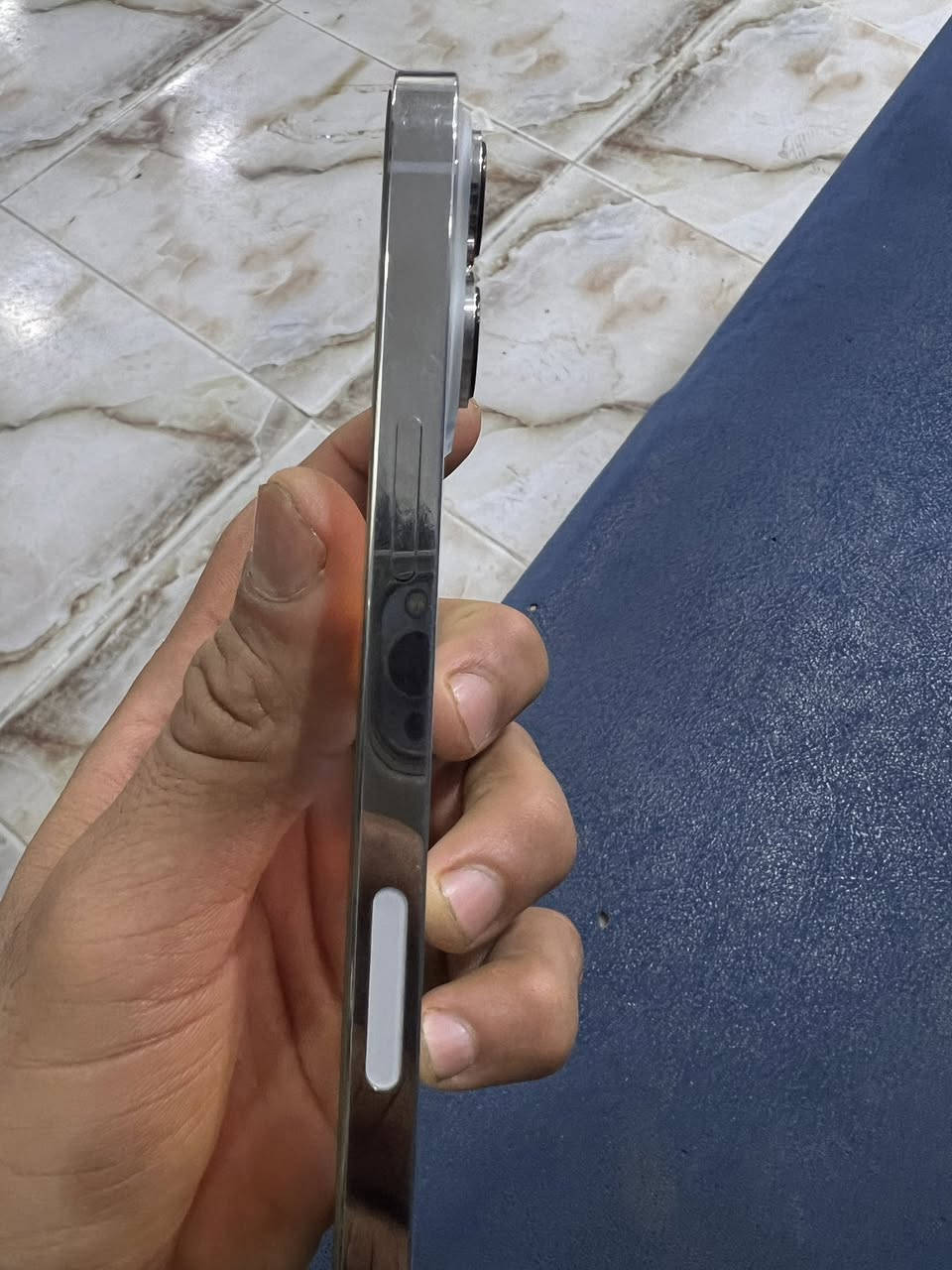 13برو ماكس
بطاريه 94بلاد 
***********
